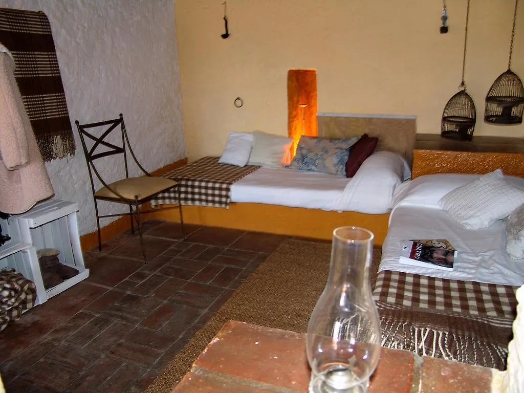 Algatocín Casa El Alambique酒店 0*,