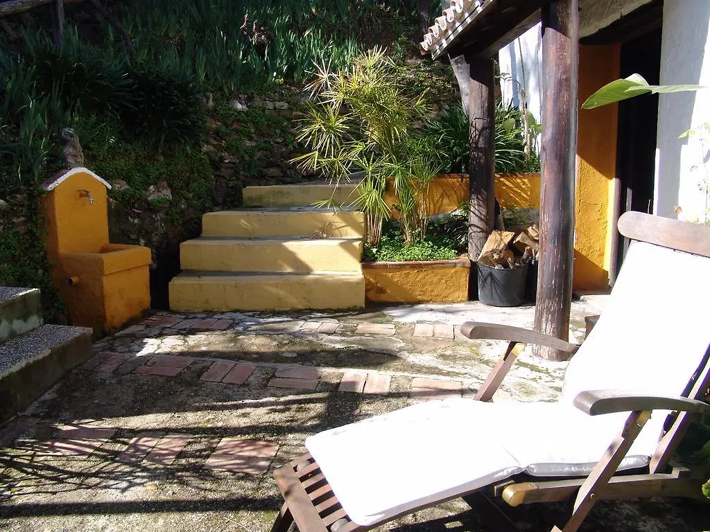 Algatocín Casa El Alambique酒店