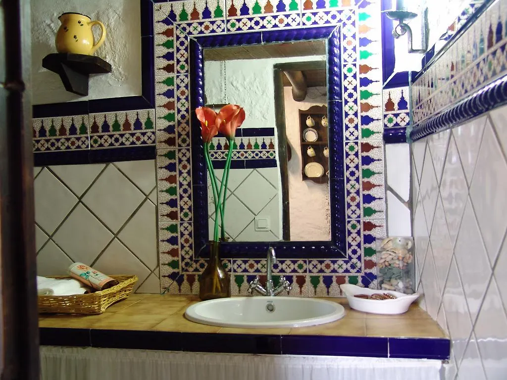 Algatocín Casa El Alambique酒店